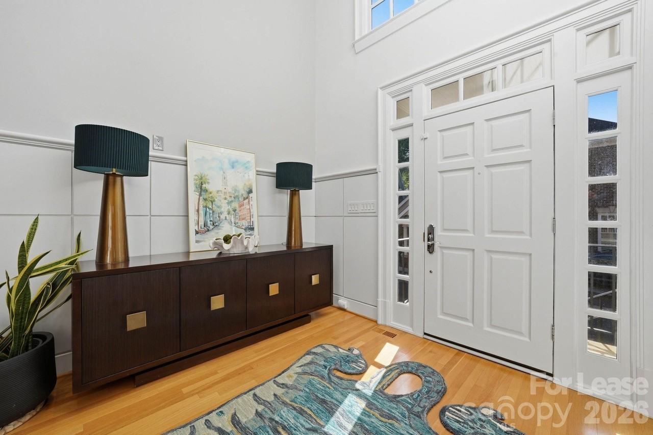 1124 Dilworth Crescent Row - Photo 6 of 48