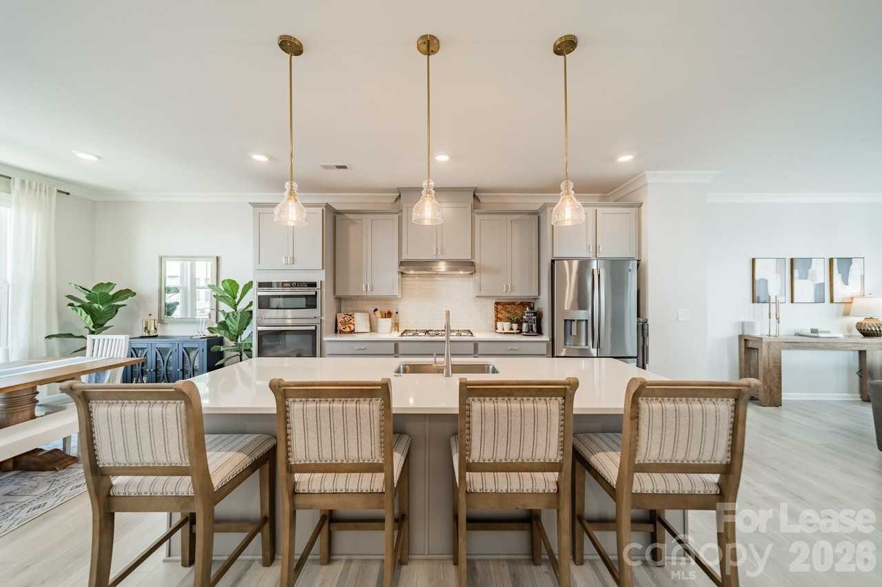 4040 Hidden Oaks Dr - Photo 7 of 37