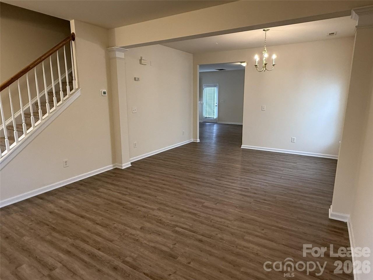 1420 Ladora Dr - Photo 3 of 16