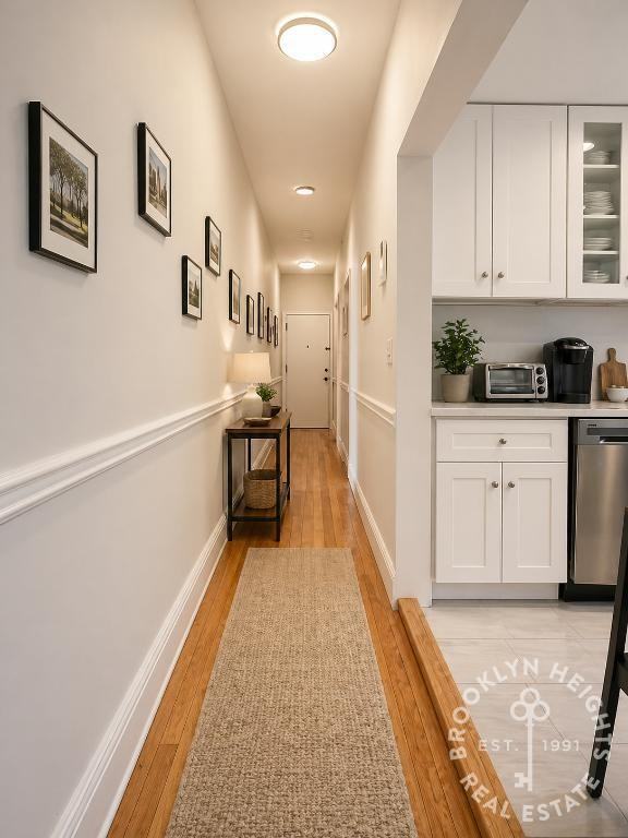 Garfield Pl #4 - Photo 3 of 9