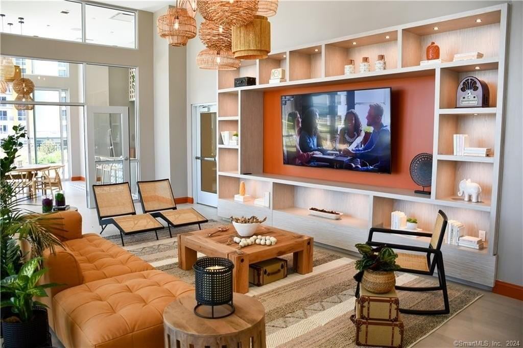 2 Harbor Point Rd S #1101 - Photo 3 of 13