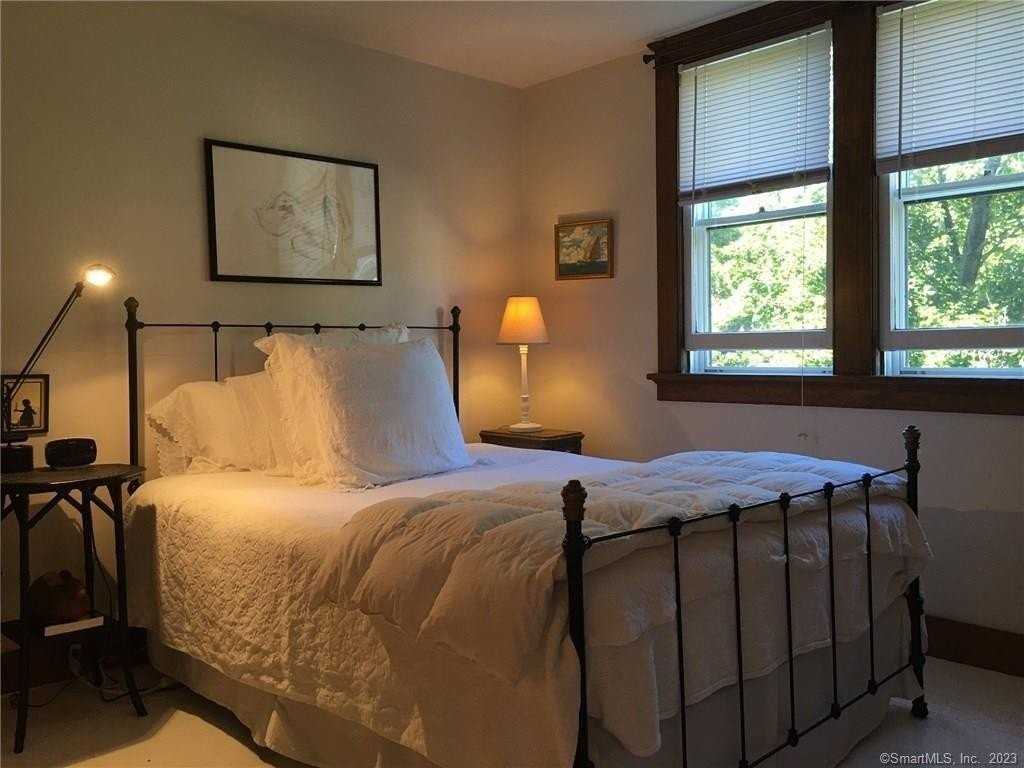 14 New Preston Hill Rd - Photo 5 of 15