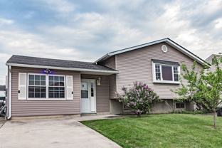 9 Warren Dr - Photo 1 of 1