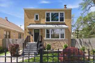 3018 N Whipple St #1 - Photo 1 of 1
