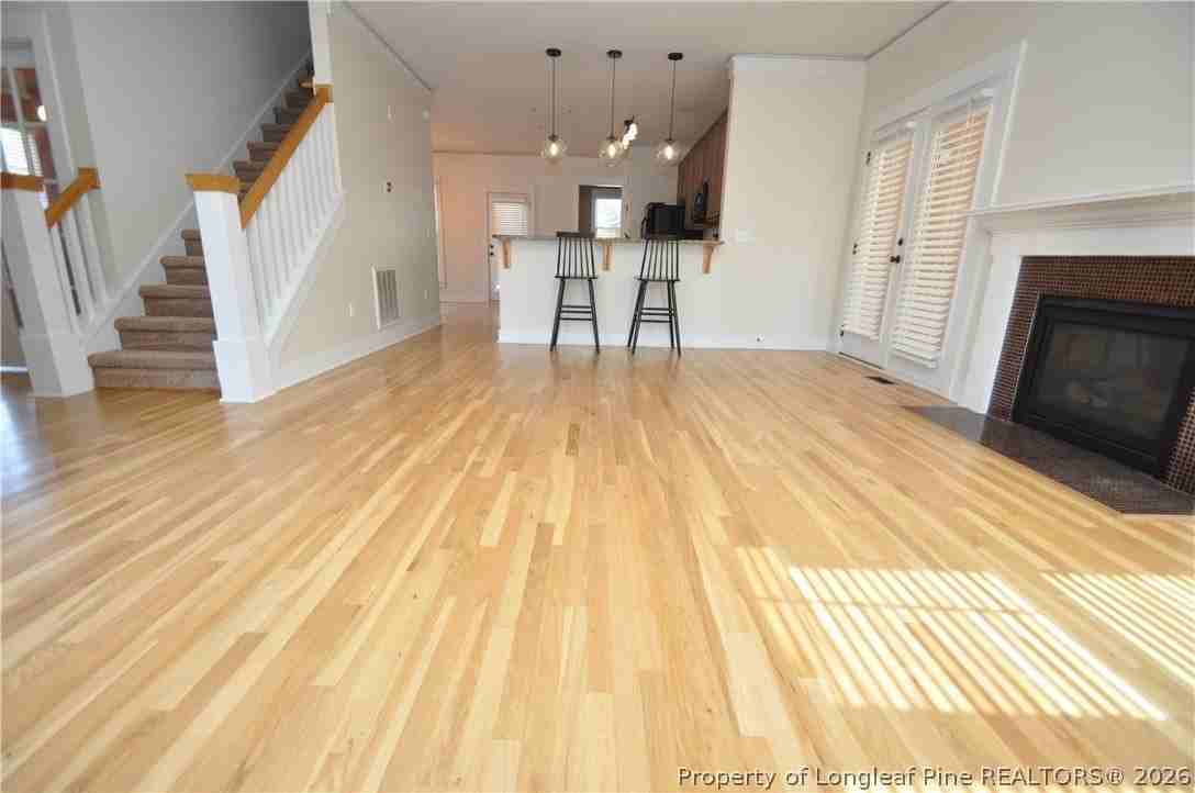 1164 Trentini Ave - Photo 5 of 48