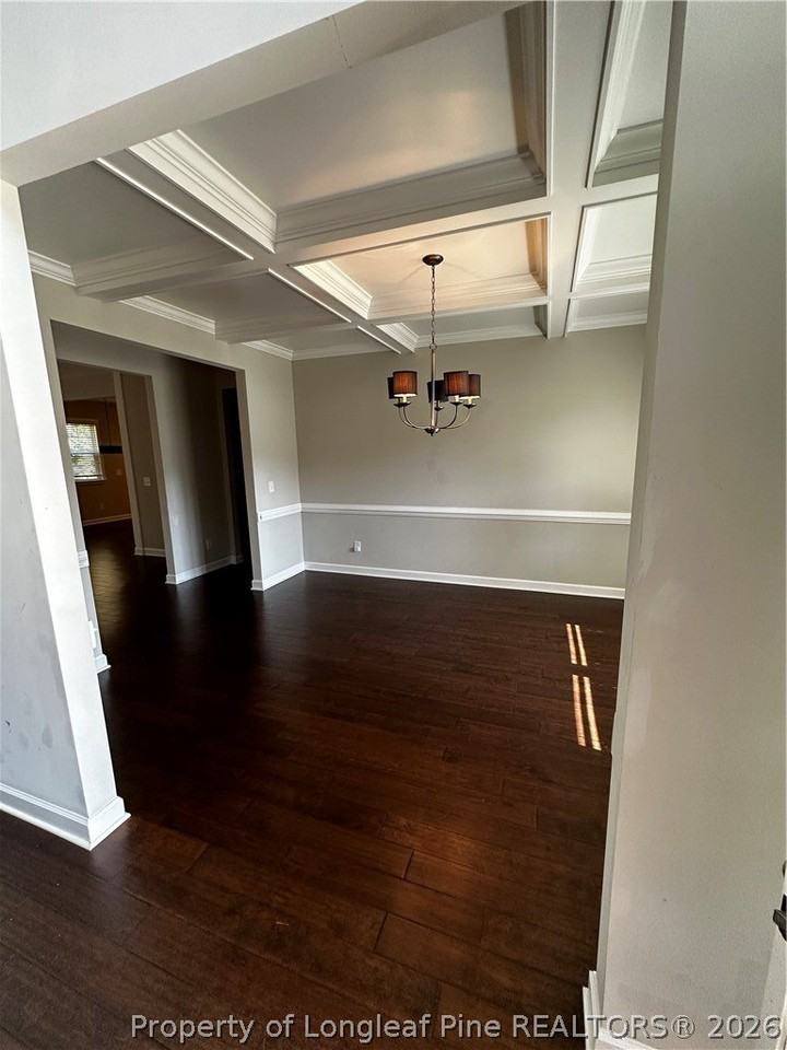 1509 Wiggins Dr - Photo 4 of 18