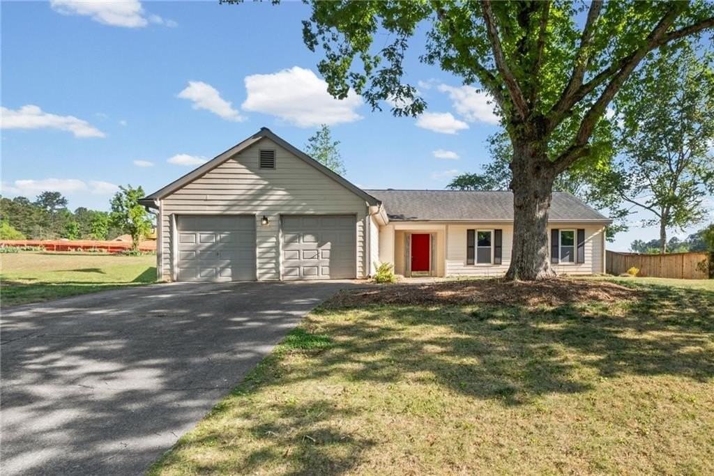 1194 Meadow Oaks Dr Nw - Photo 2 of 35