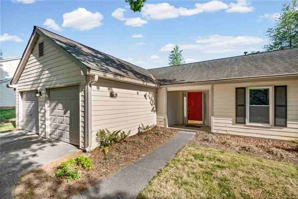 1194 Meadow Oaks Dr Nw - Photo 5 of 35