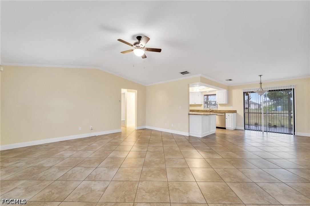 14 Sw 33rd Ave - Photo 5 of 25