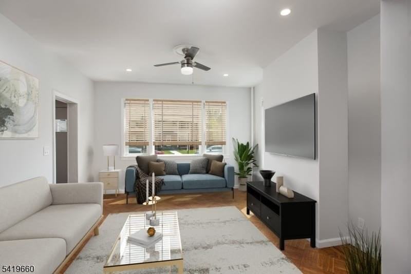 108 Thomas St - Photo 5 of 34