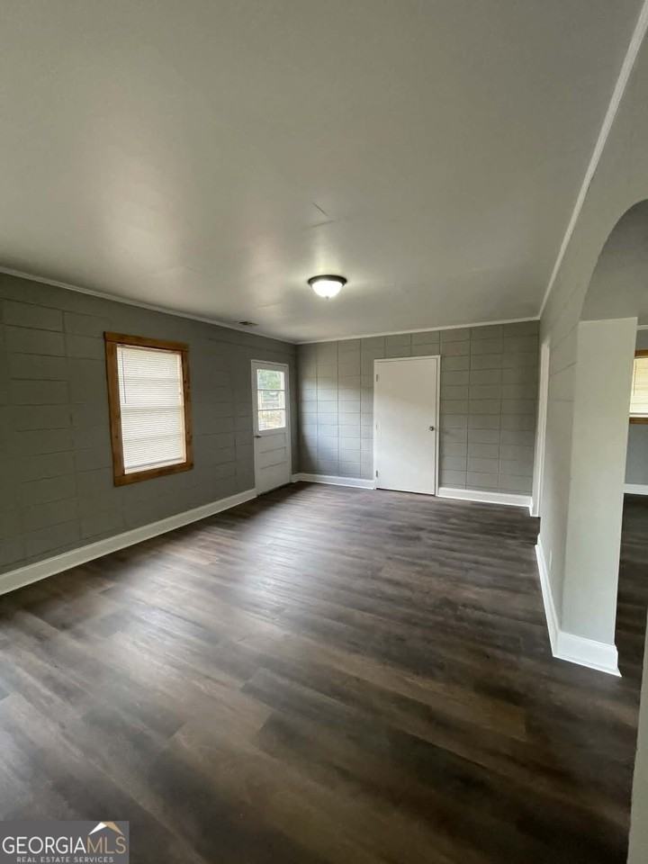 113 Lakeview Dr - Photo 6 of 15