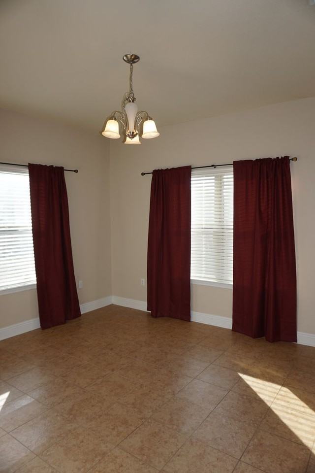 307 Windmill Way - Photo 7 of 21