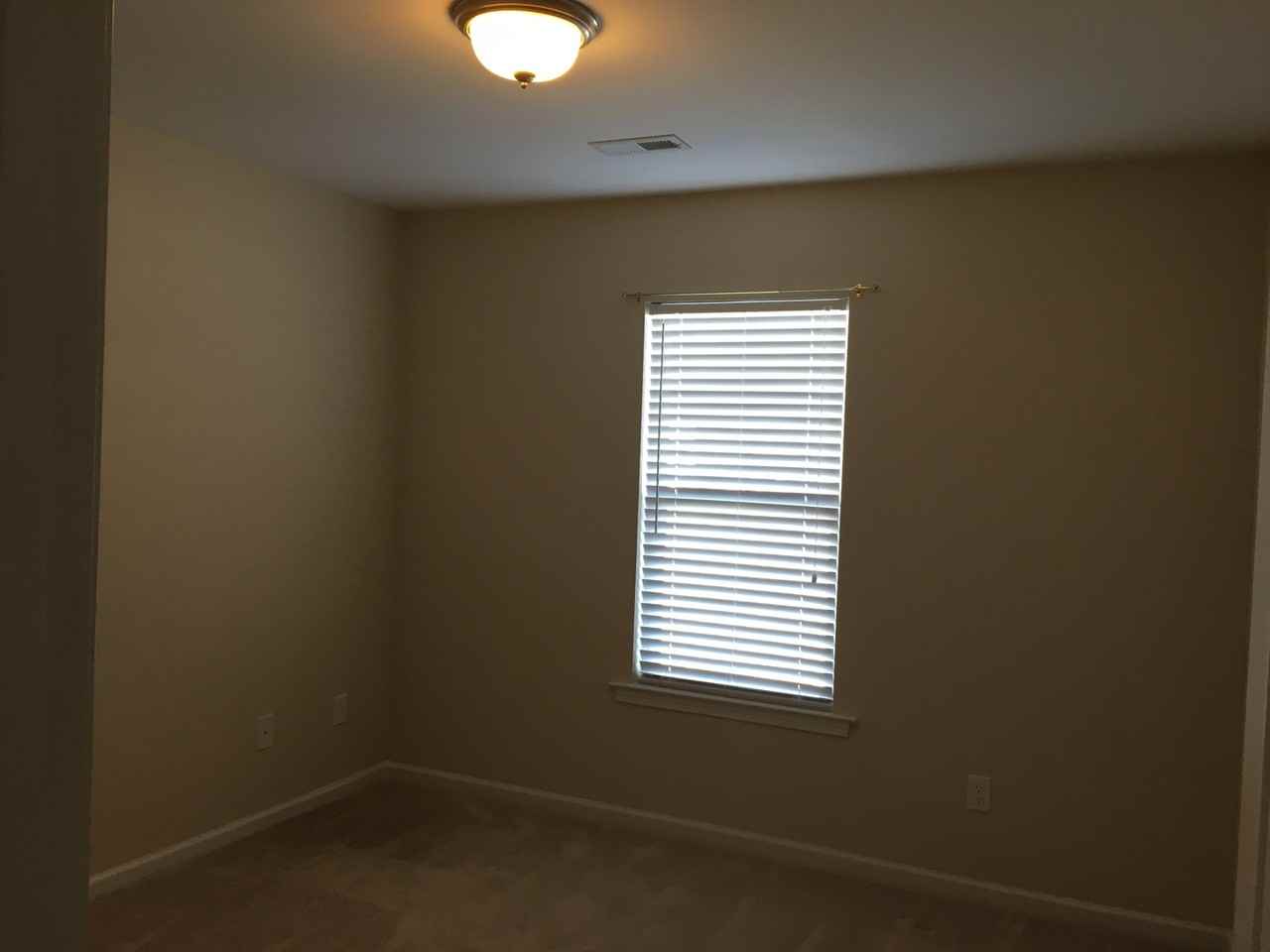 4267 Cherry Laurel Dr Se - Photo 6 of 14