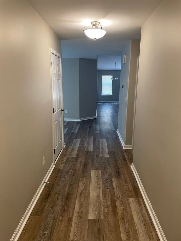 2285 2285 Brookstone Dr. SW - Photo 2 of 42