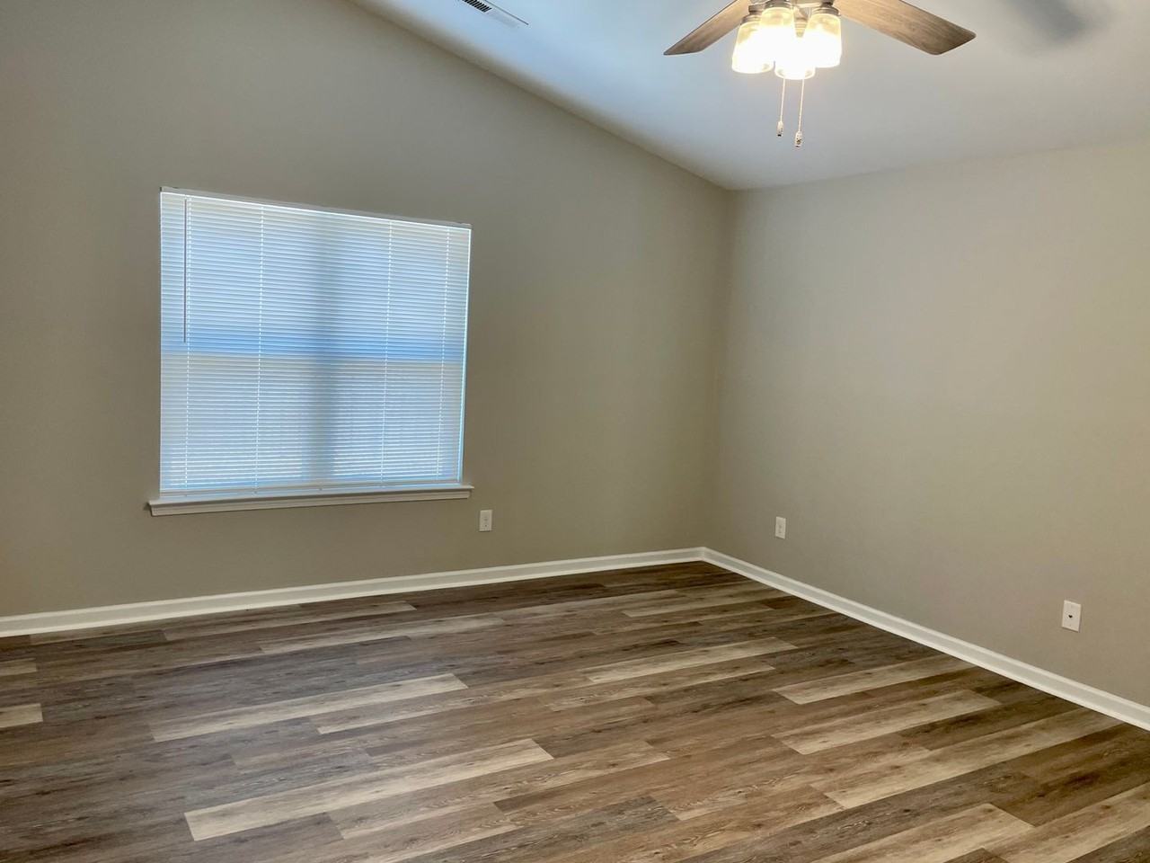 2285 2285 Brookstone Dr. SW - Photo 6 of 42