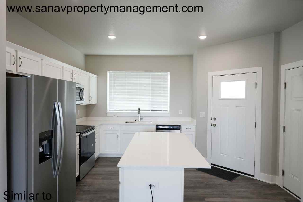 620 Kingfisher Dr - Photo 4 of 18