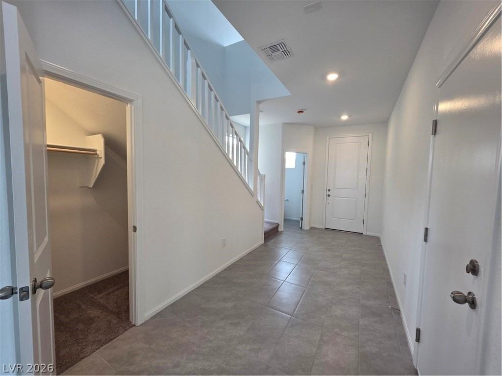 7376 S Pioneer Way - Photo 4 of 29