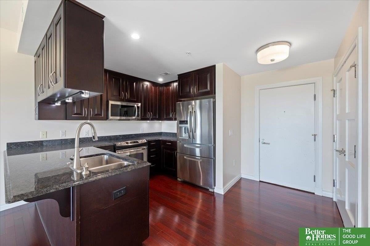 3201 Dodge Ct - Photo 2 of 26