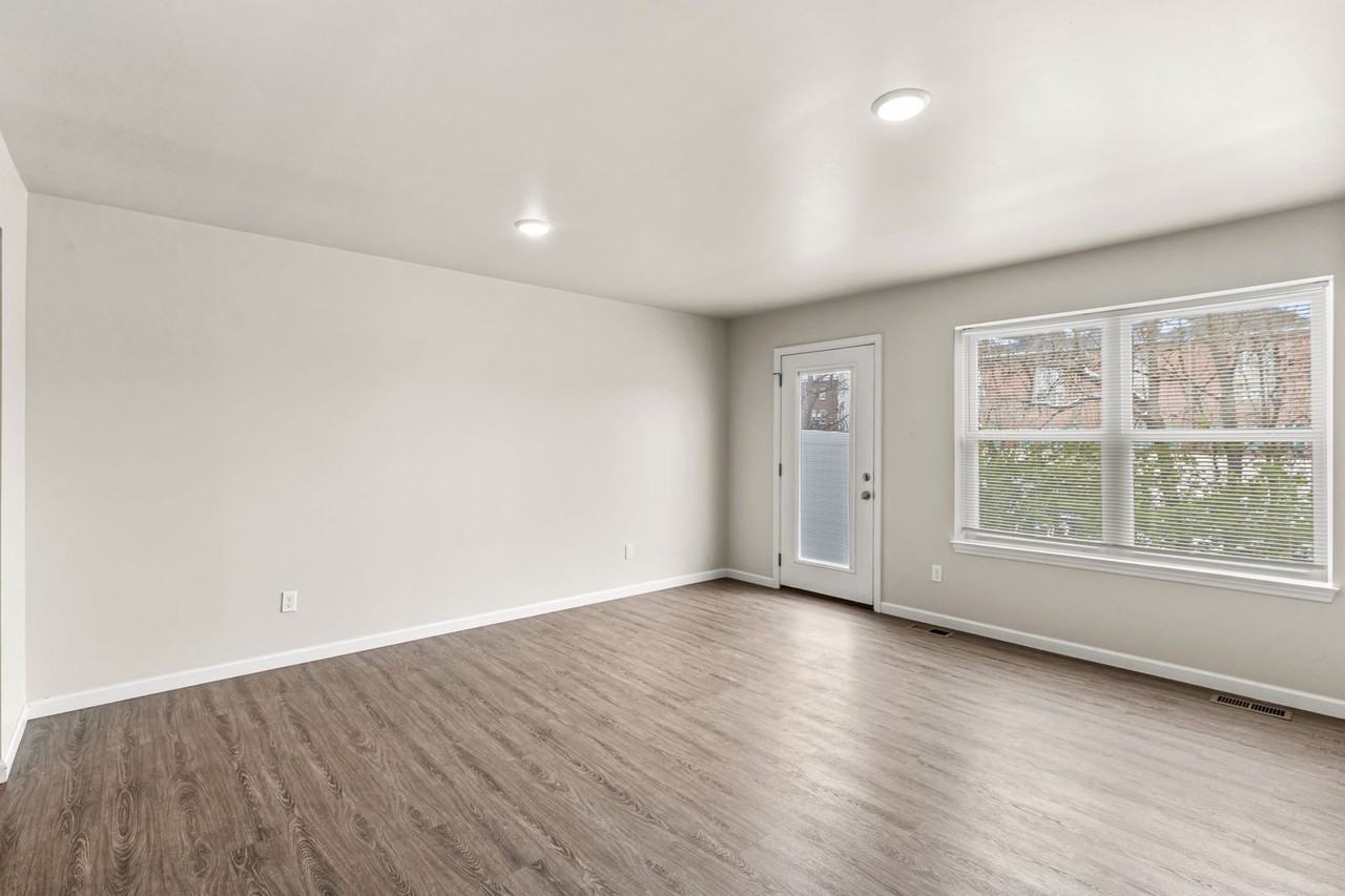 Joseph Street Townhomes - Photo 3 of 18