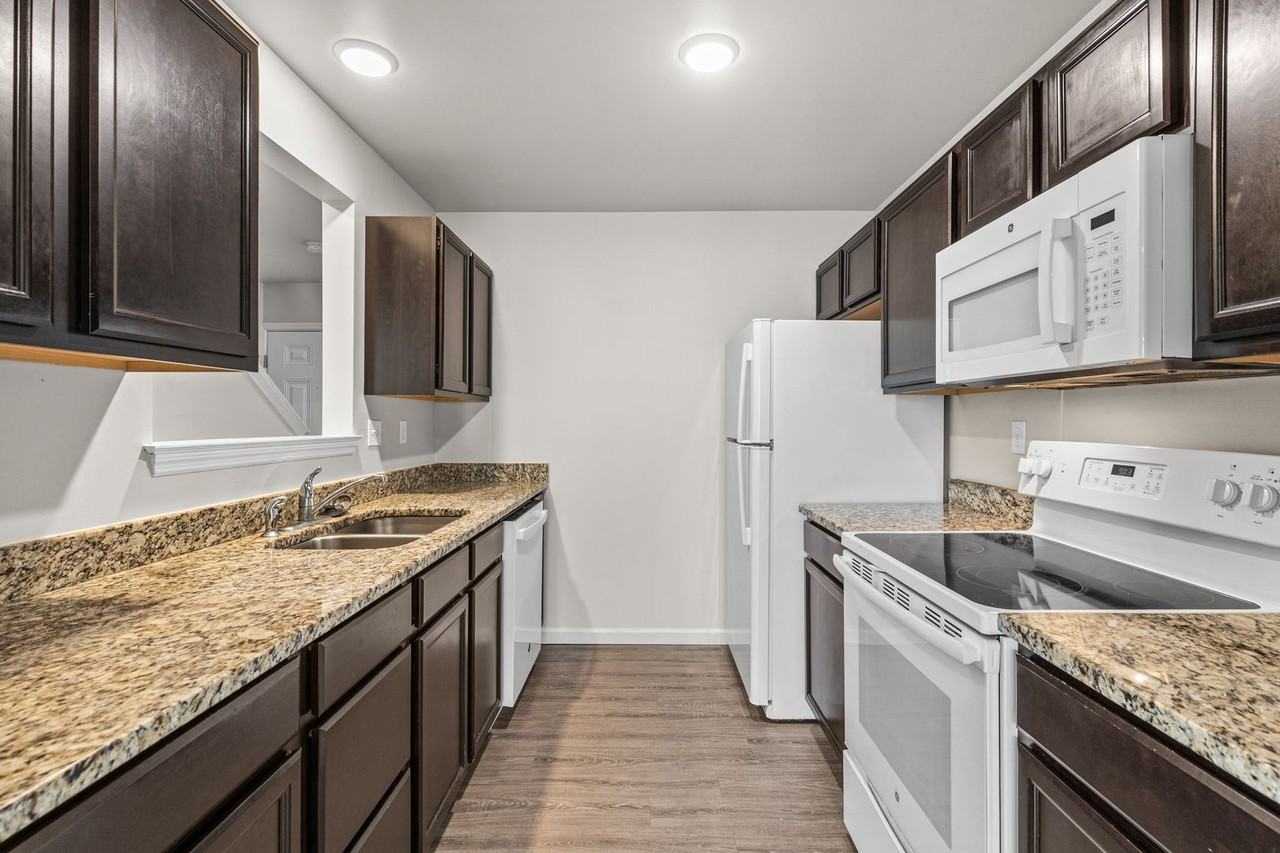 Joseph Street Townhomes - Photo 4 of 18