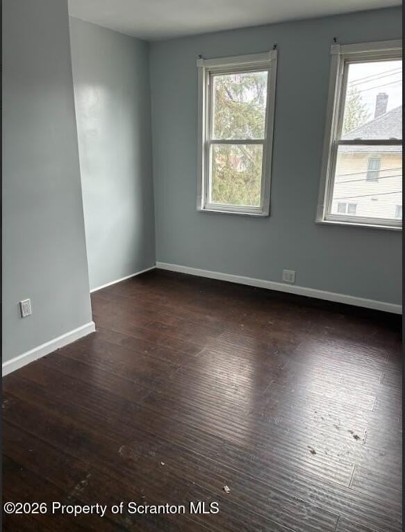 1502 Church Ave - Photo 4 of 6