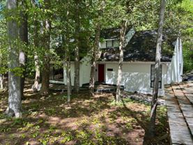 2729 Poplar Ln - Photo 1 of 1