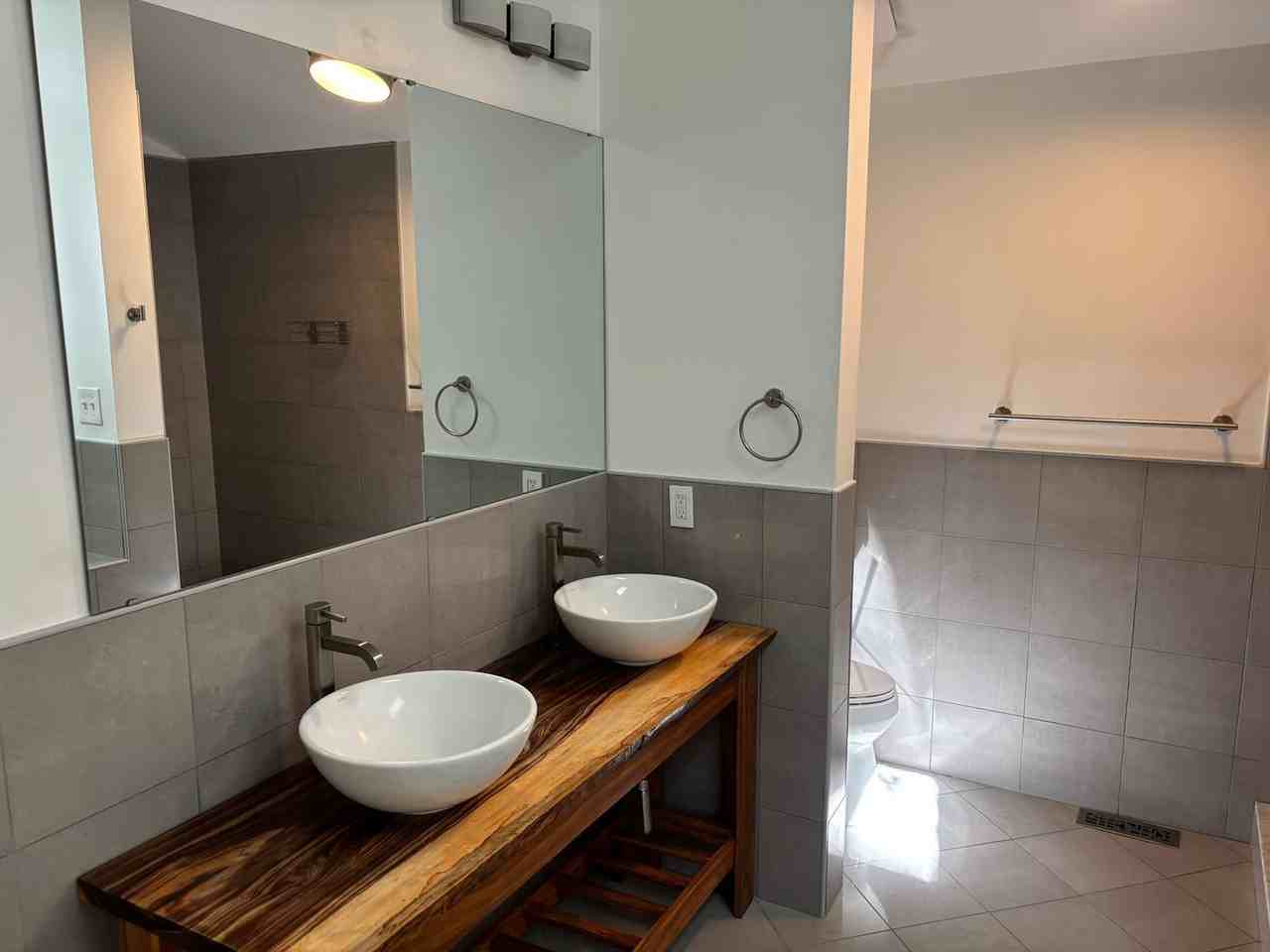 2729 Poplar Ln - Photo 5 of 11