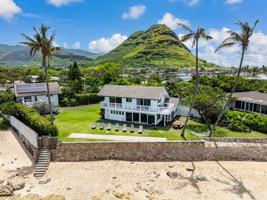 featured image of 87-829 Farrington Hwy