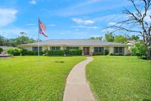 811 Trenton Dr - Photo 1 of 1