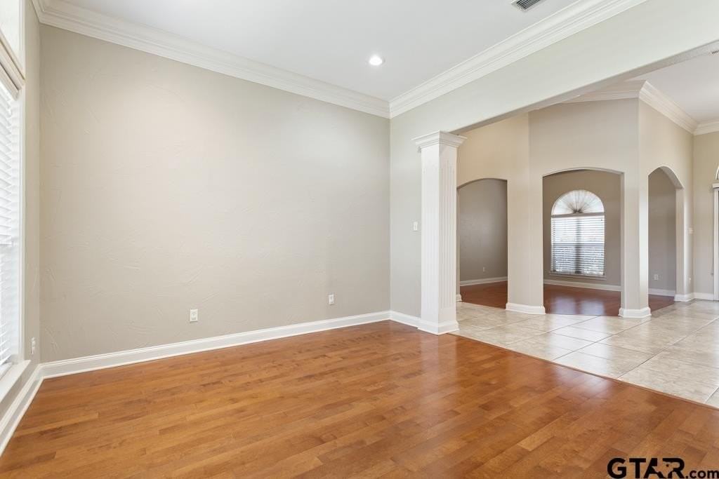 15233 Wagon Wheel Cir - Photo 6 of 43