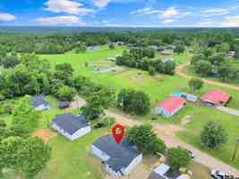 featured image of 431 N Hill Rd