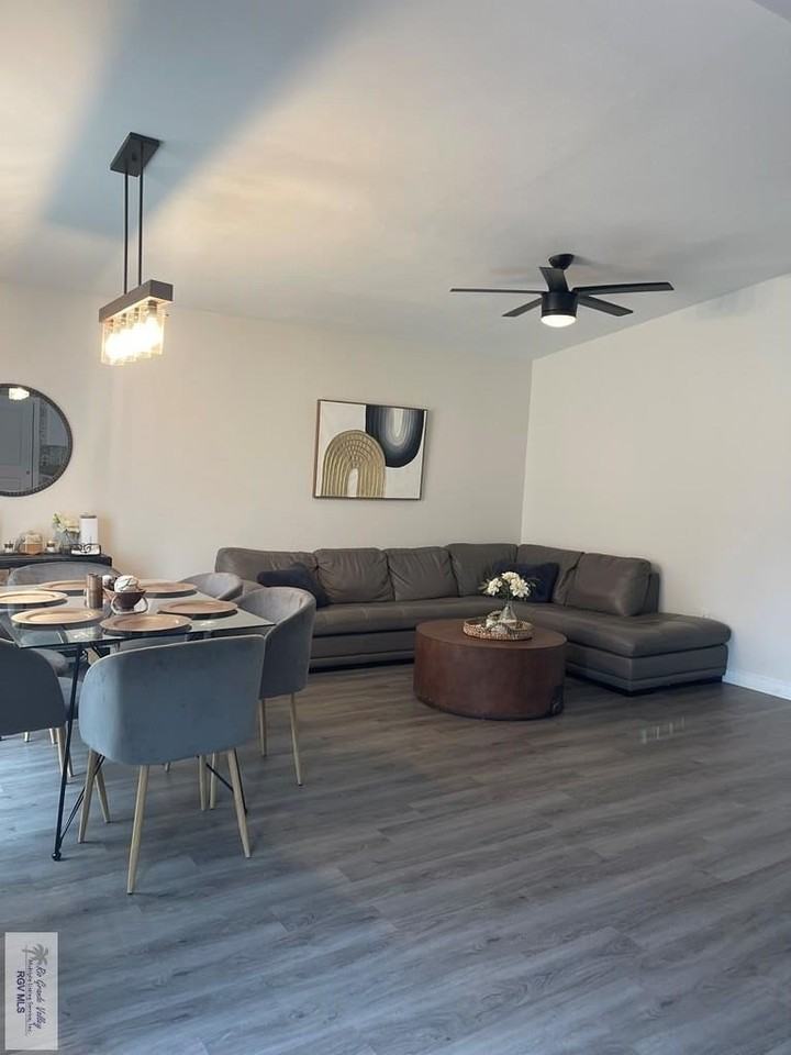 1405 Harvard Ave - Photo 6 of 23