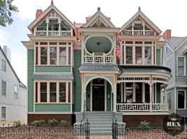 featured image of 834 Greene St