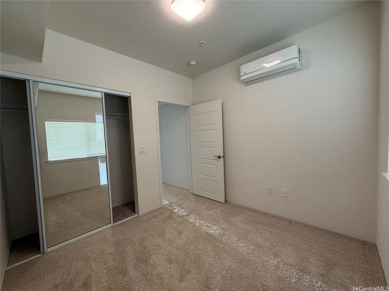 458 Manawai St #1001 - Photo 7 of 16