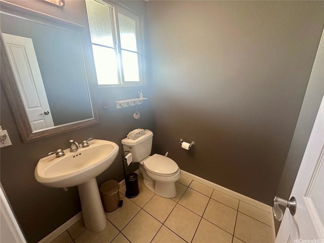 91-770 Launahele St #100 - Photo 4 of 18