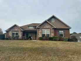 115 Hayley Dr - Photo 1 of 1