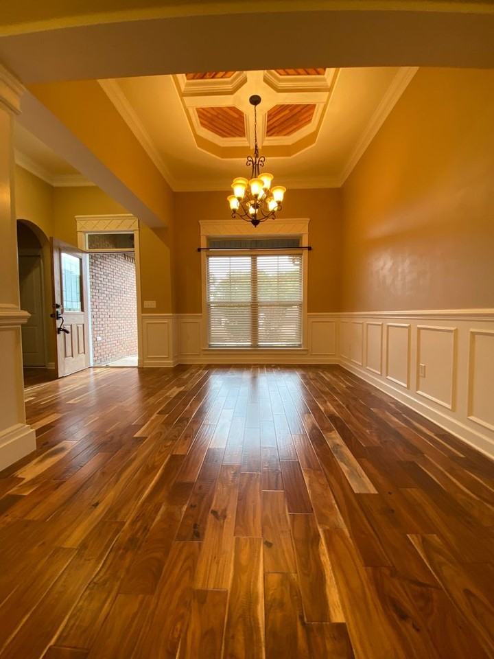 115 Hayley Dr - Photo 4 of 38