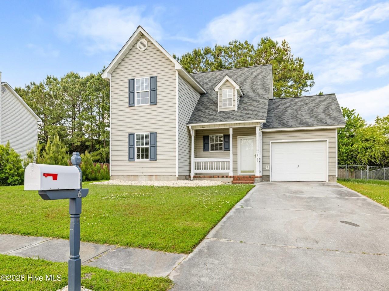 406 Eucalyptus Ln - Photo 5 of 34