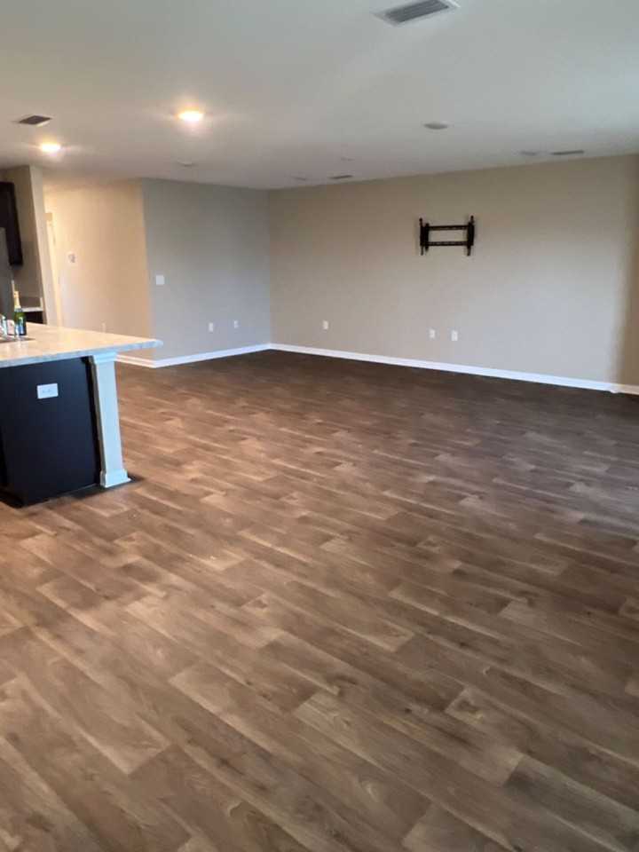 7135 Hatteras Blvd - Photo 5 of 18