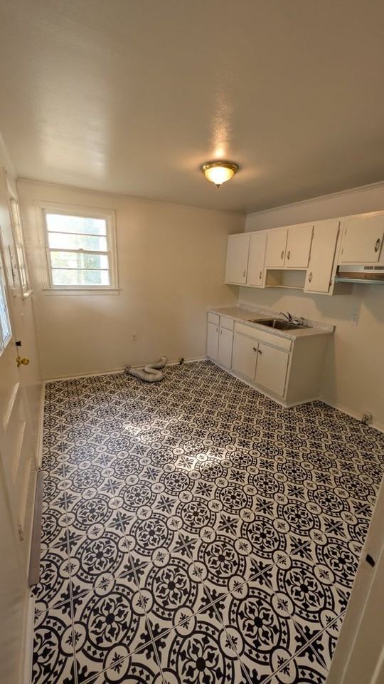 803 Candlewood Dr - Photo 3 of 5