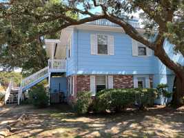 featured image of 406 27th Ave S