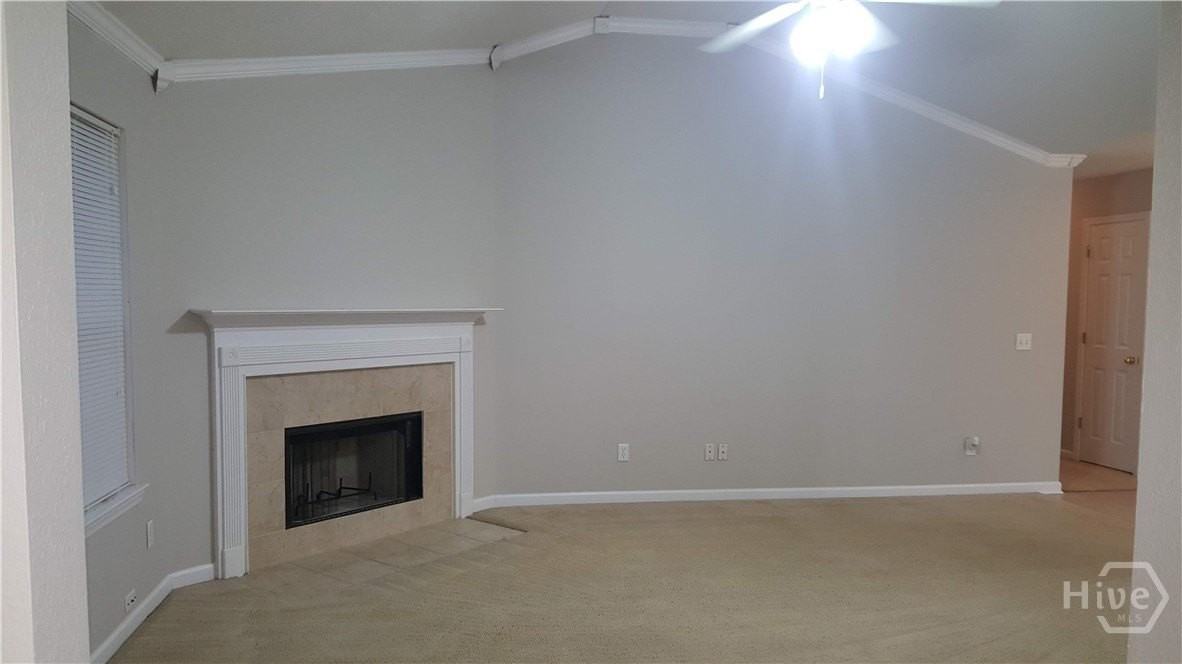 182 Cherry Laural Ln - Photo 4 of 23