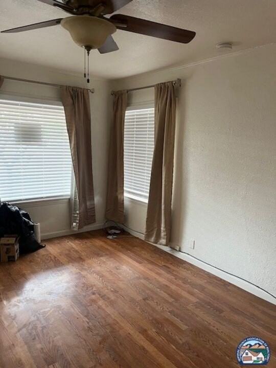 1035 W Olive Ave - Photo 5 of 6
