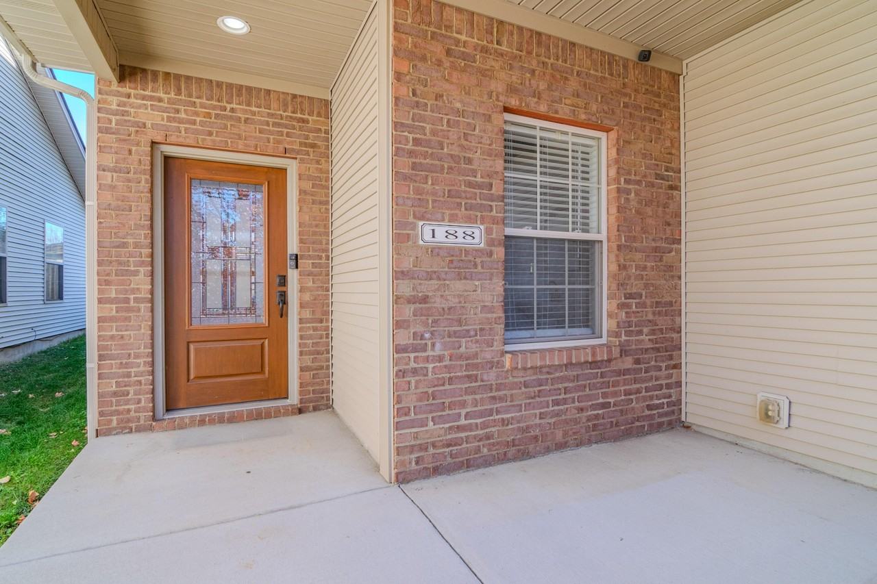 188 Blue Heron Pl - Photo 3 of 40