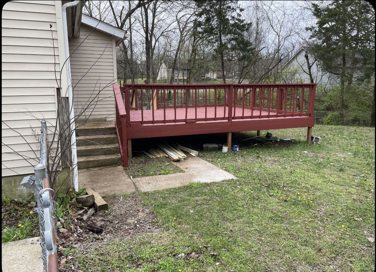 127 Sunnymeade Dr - Photo 2 of 8