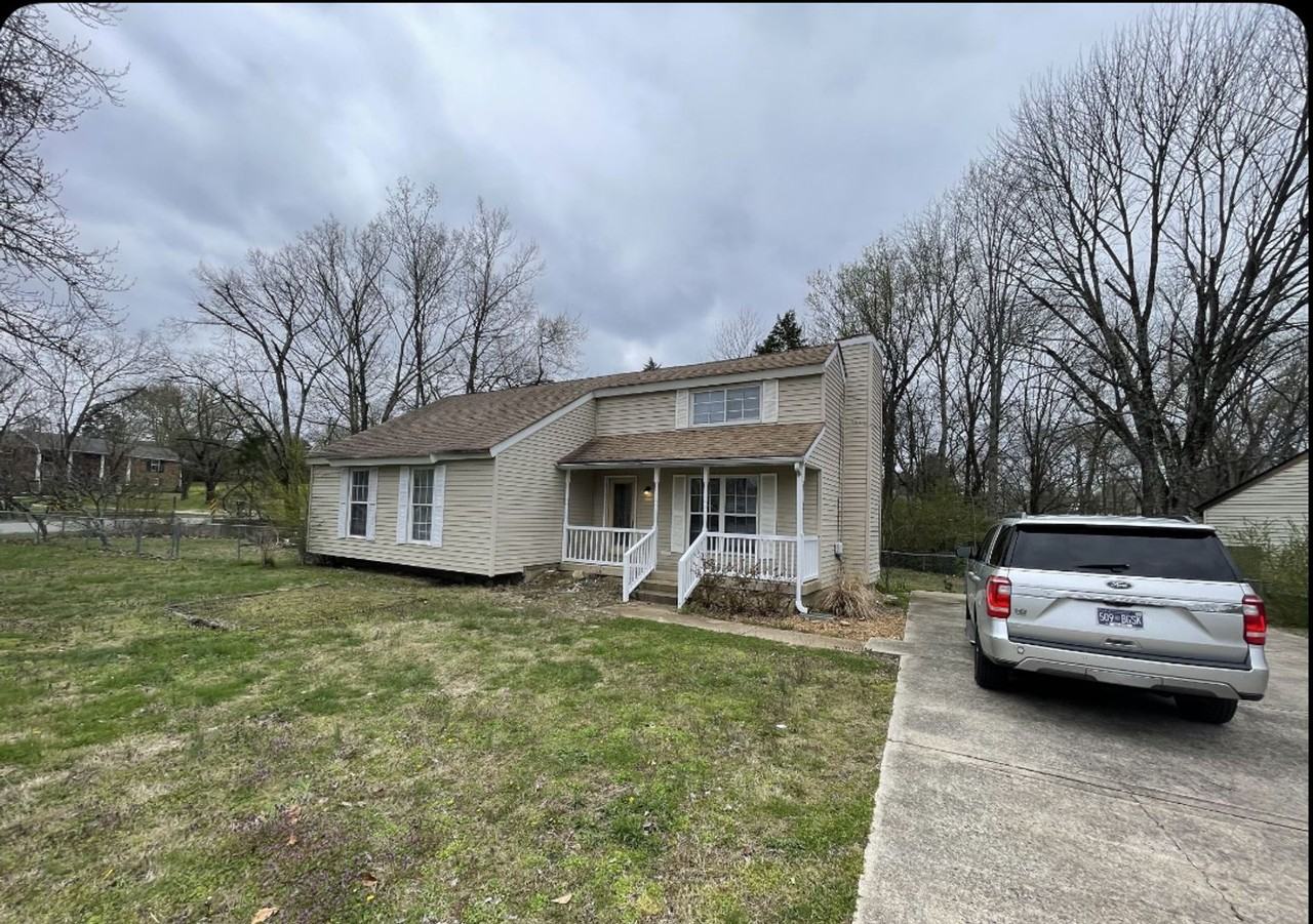 127 Sunnymeade Dr - Photo 3 of 8