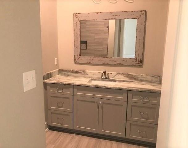 1302 Belfair Dr - Photo 5 of 22
