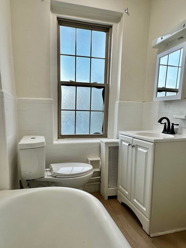 260 N Wycombe Ave - Photo 7 of 7