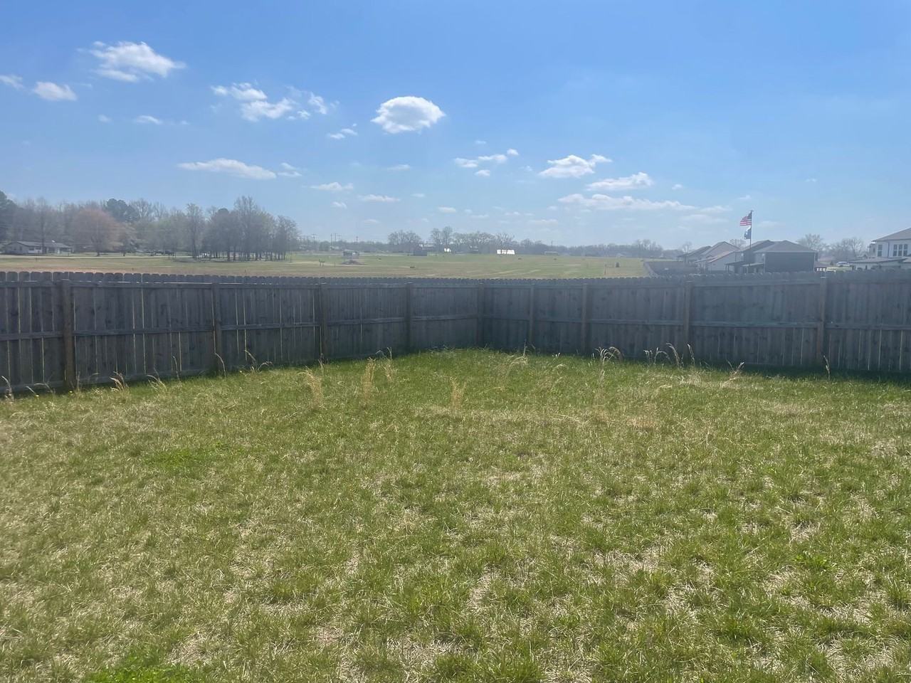 513 Herman Dr - Photo 3 of 3