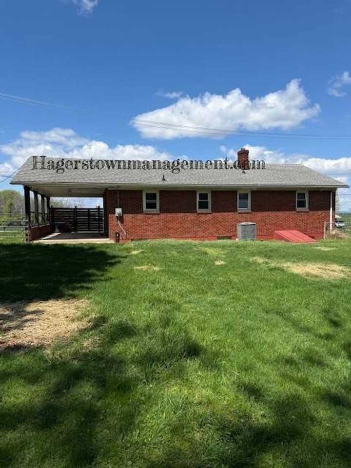 10894 Grindstone Hill Rd - Photo 2 of 15